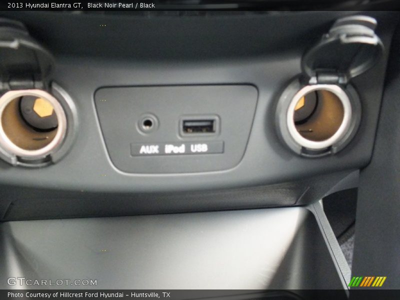 Black Noir Pearl / Black 2013 Hyundai Elantra GT
