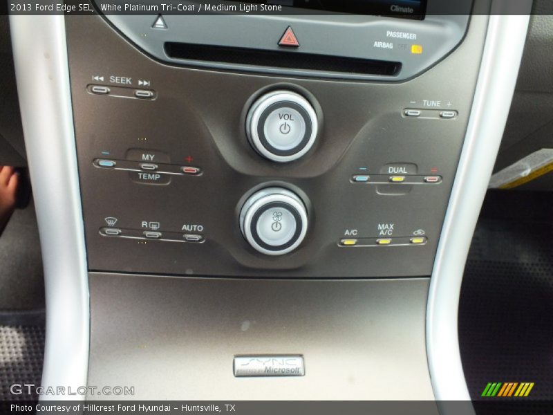 White Platinum Tri-Coat / Medium Light Stone 2013 Ford Edge SEL