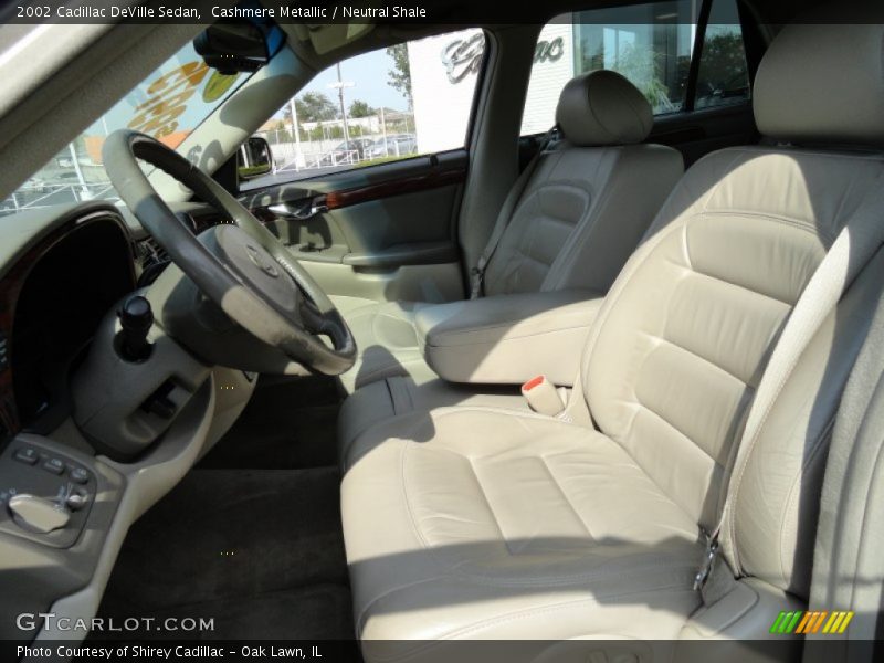 Cashmere Metallic / Neutral Shale 2002 Cadillac DeVille Sedan