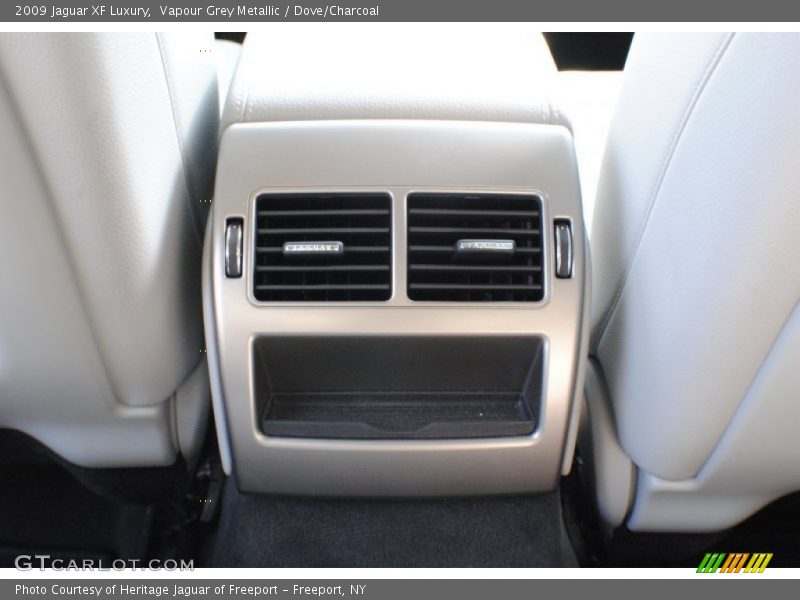 Vapour Grey Metallic / Dove/Charcoal 2009 Jaguar XF Luxury