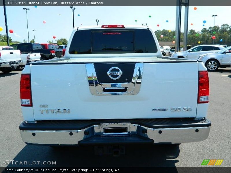 Blizzard White / Charcoal 2010 Nissan Titan SE Crew Cab