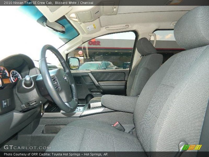 Blizzard White / Charcoal 2010 Nissan Titan SE Crew Cab