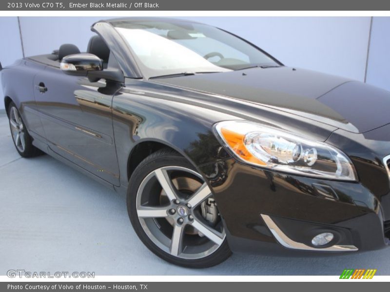 Ember Black Metallic / Off Black 2013 Volvo C70 T5