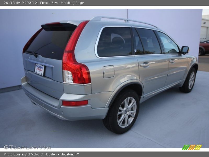 Electric Silver Metallic / Beige 2013 Volvo XC90 3.2
