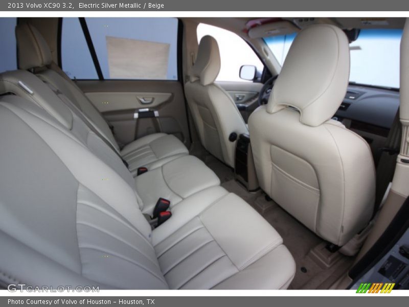 Electric Silver Metallic / Beige 2013 Volvo XC90 3.2