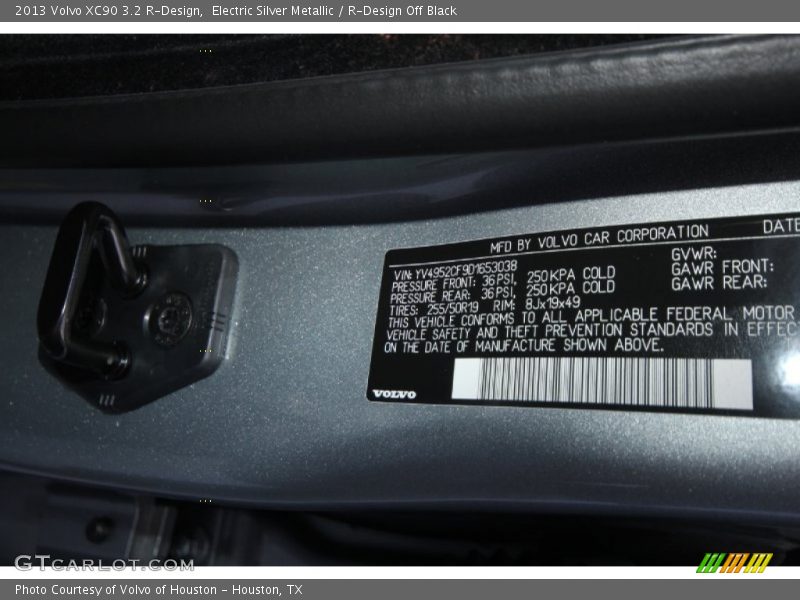 Electric Silver Metallic / R-Design Off Black 2013 Volvo XC90 3.2 R-Design