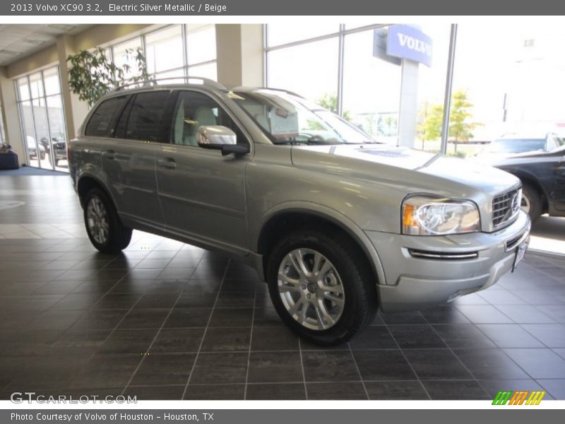 Electric Silver Metallic / Beige 2013 Volvo XC90 3.2