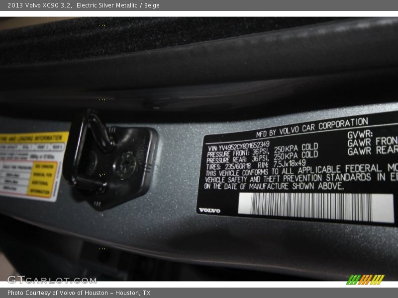 Electric Silver Metallic / Beige 2013 Volvo XC90 3.2