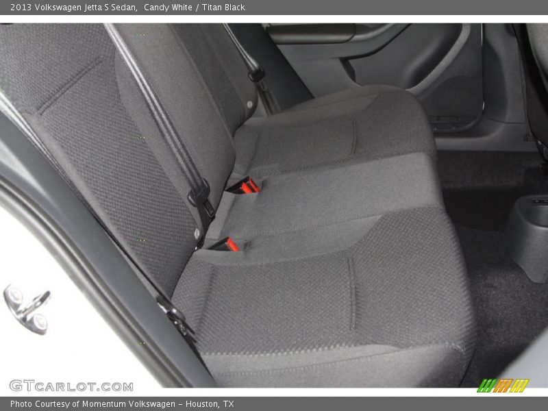 Candy White / Titan Black 2013 Volkswagen Jetta S Sedan
