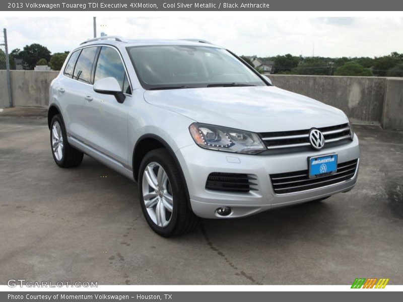 Cool Silver Metallic / Black Anthracite 2013 Volkswagen Touareg TDI Executive 4XMotion