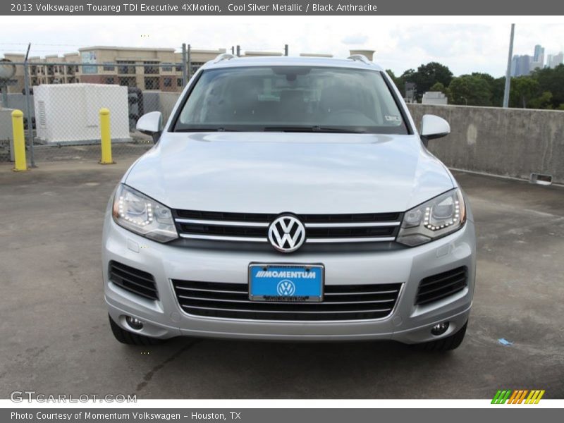 Cool Silver Metallic / Black Anthracite 2013 Volkswagen Touareg TDI Executive 4XMotion