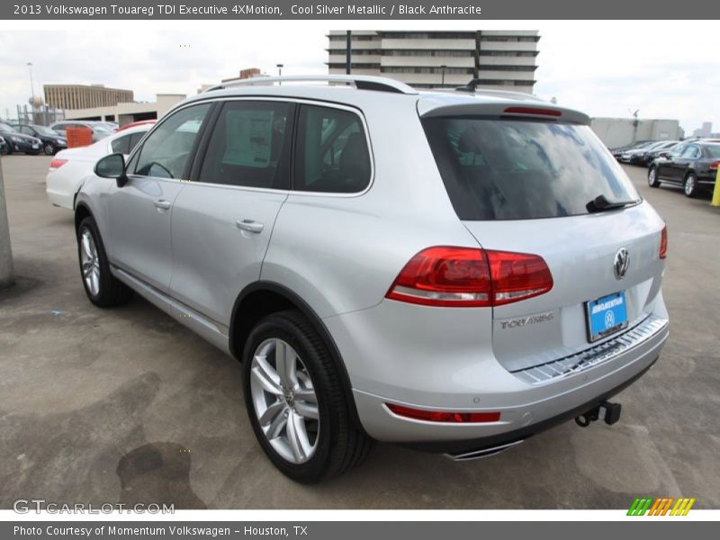 Cool Silver Metallic / Black Anthracite 2013 Volkswagen Touareg TDI Executive 4XMotion