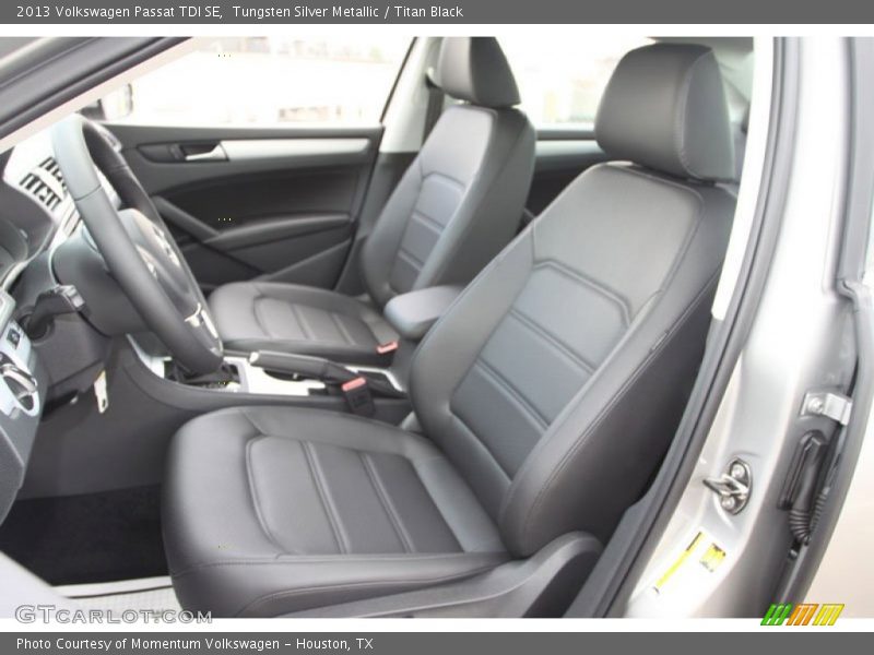 Tungsten Silver Metallic / Titan Black 2013 Volkswagen Passat TDI SE