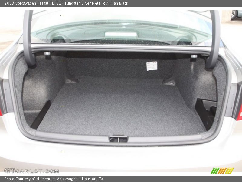 Tungsten Silver Metallic / Titan Black 2013 Volkswagen Passat TDI SE