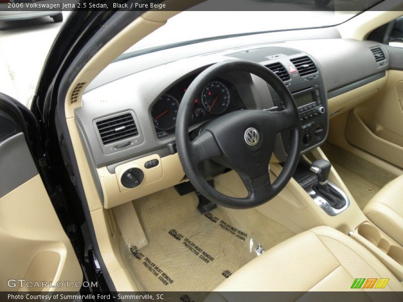 Black / Pure Beige 2006 Volkswagen Jetta 2.5 Sedan