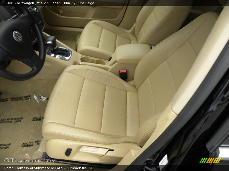 Black / Pure Beige 2006 Volkswagen Jetta 2.5 Sedan