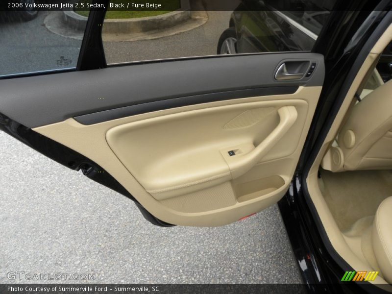 Black / Pure Beige 2006 Volkswagen Jetta 2.5 Sedan