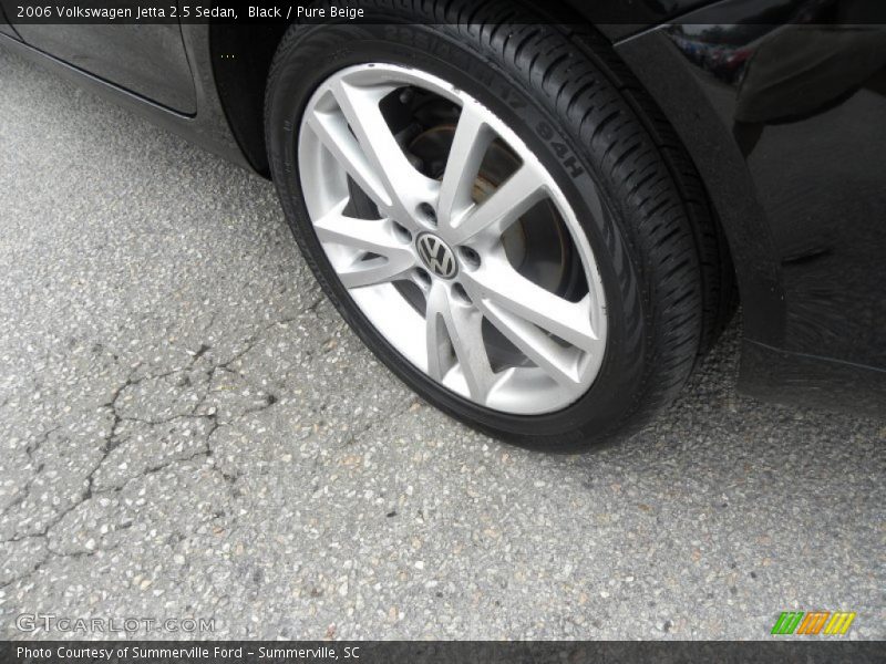 Black / Pure Beige 2006 Volkswagen Jetta 2.5 Sedan