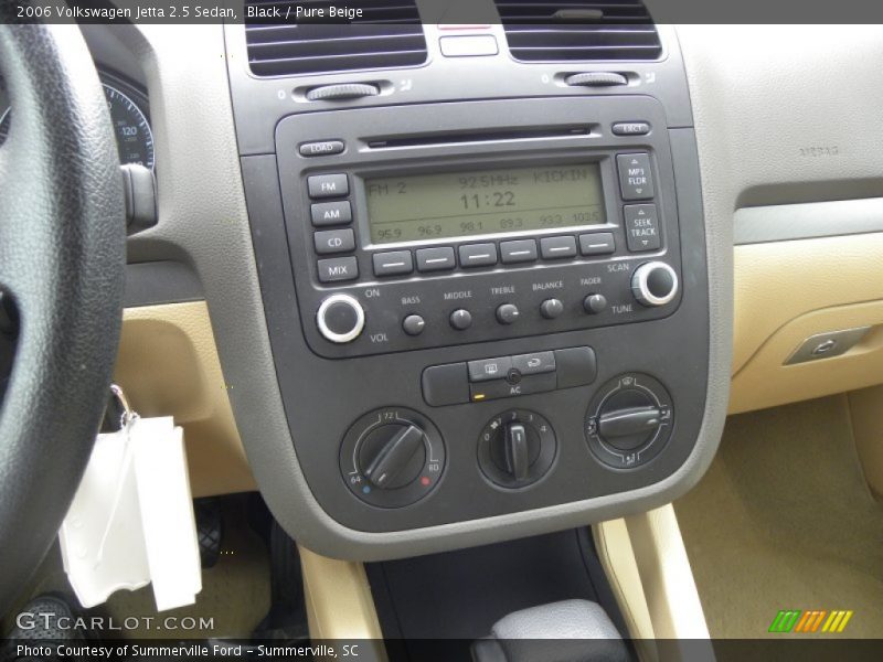 Black / Pure Beige 2006 Volkswagen Jetta 2.5 Sedan