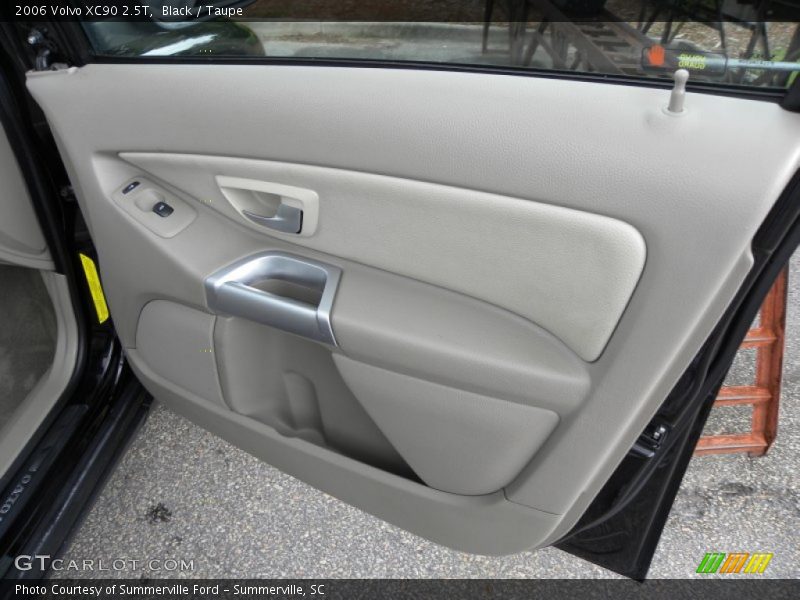 Black / Taupe 2006 Volvo XC90 2.5T