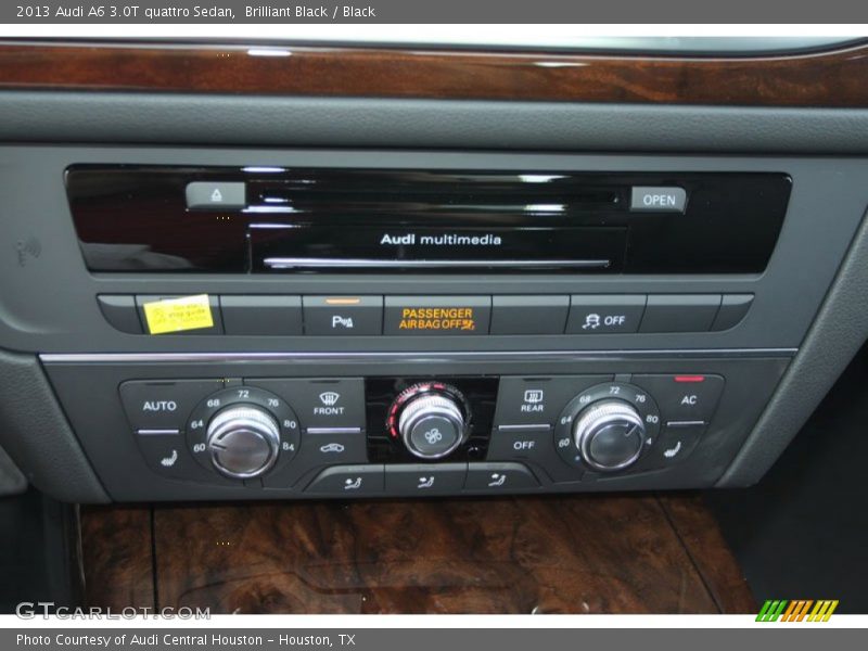 Controls of 2013 A6 3.0T quattro Sedan