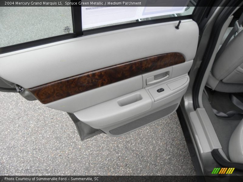Spruce Green Metallic / Medium Parchment 2004 Mercury Grand Marquis LS
