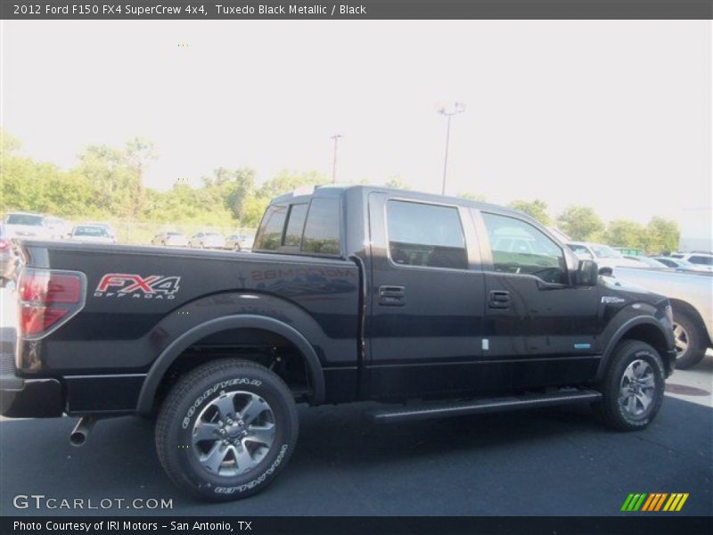Tuxedo Black Metallic / Black 2012 Ford F150 FX4 SuperCrew 4x4