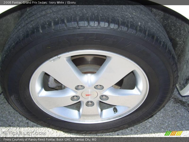 Ivory White / Ebony 2008 Pontiac Grand Prix Sedan