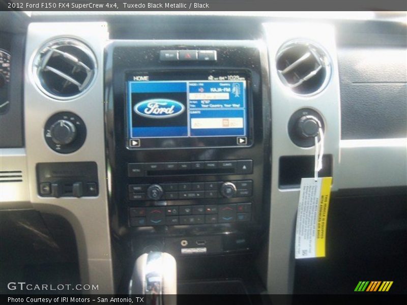 Tuxedo Black Metallic / Black 2012 Ford F150 FX4 SuperCrew 4x4
