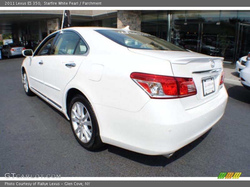Starfire White Pearl / Parchment 2011 Lexus ES 350