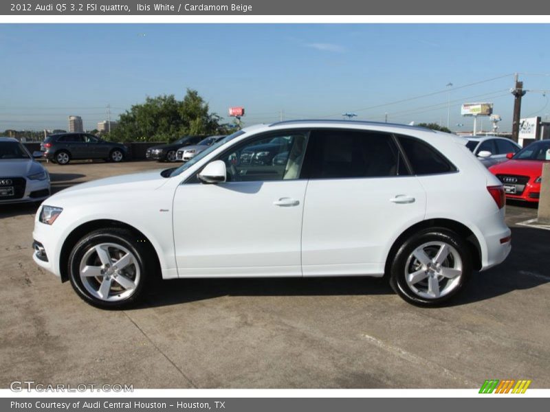 Ibis White / Cardamom Beige 2012 Audi Q5 3.2 FSI quattro