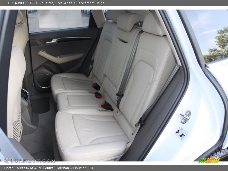 Ibis White / Cardamom Beige 2012 Audi Q5 3.2 FSI quattro