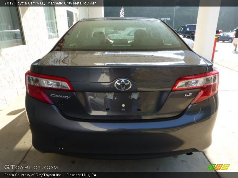 Magnetic Gray Metallic / Ash 2012 Toyota Camry LE