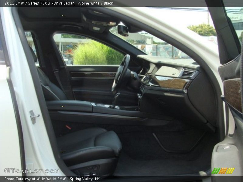Alpine White / Black 2011 BMW 7 Series 750Li xDrive Sedan