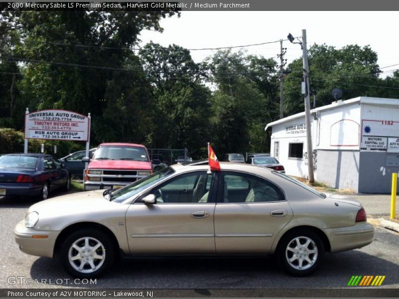 Harvest Gold Metallic / Medium Parchment 2000 Mercury Sable LS Premium Sedan