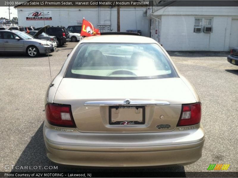 Harvest Gold Metallic / Medium Parchment 2000 Mercury Sable LS Premium Sedan