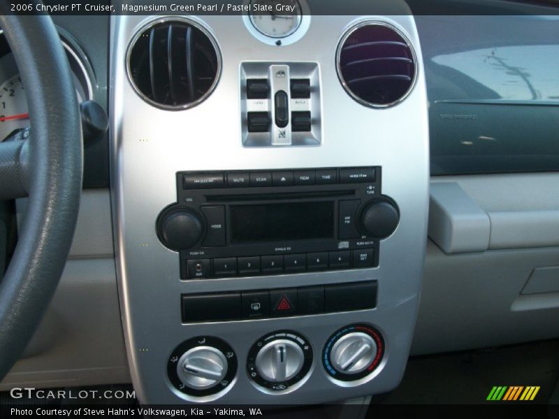 Controls of 2006 PT Cruiser 