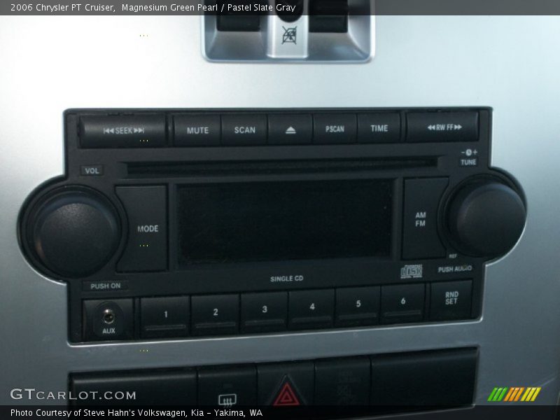 Audio System of 2006 PT Cruiser 