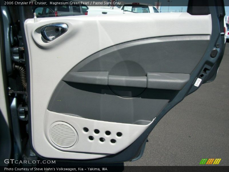 Magnesium Green Pearl / Pastel Slate Gray 2006 Chrysler PT Cruiser