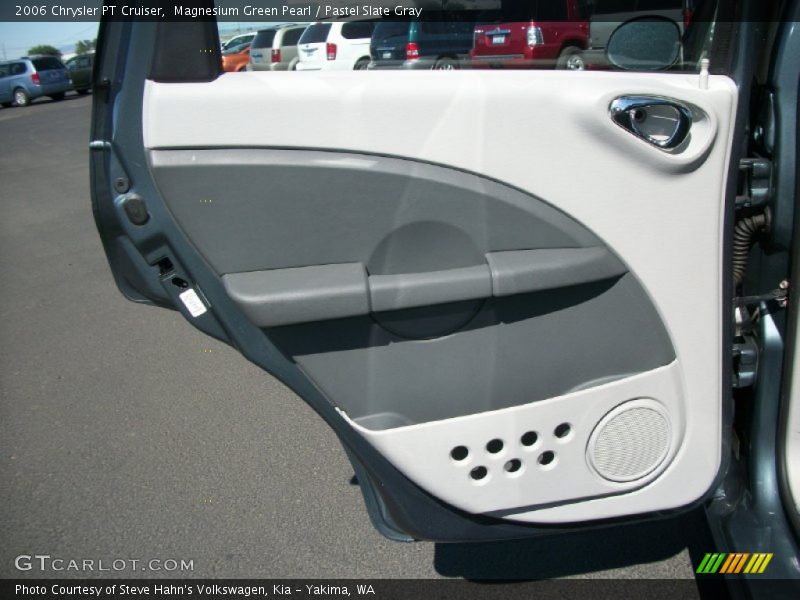 Magnesium Green Pearl / Pastel Slate Gray 2006 Chrysler PT Cruiser
