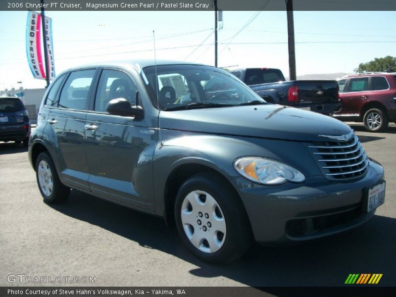 Magnesium Green Pearl / Pastel Slate Gray 2006 Chrysler PT Cruiser