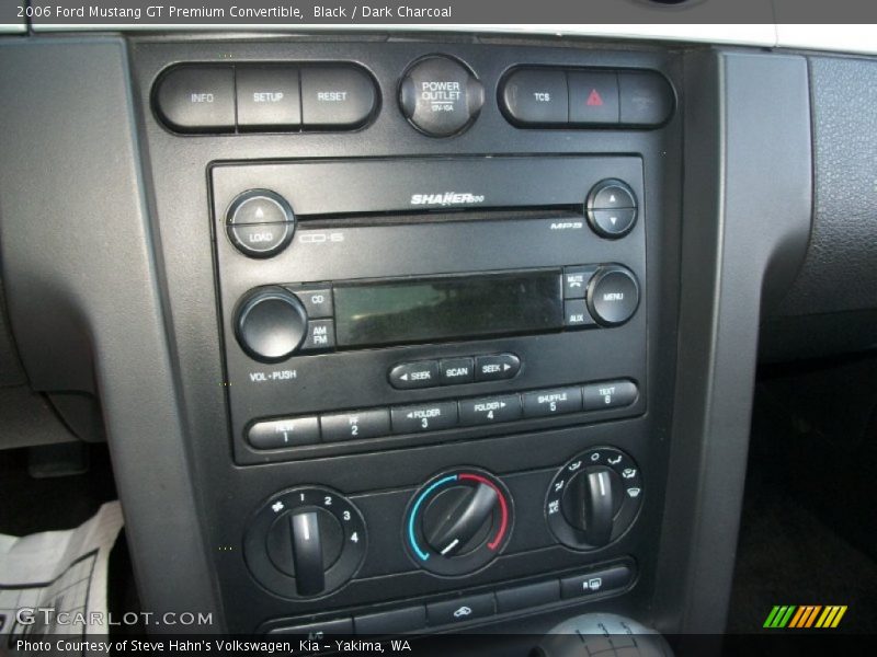 Audio System of 2006 Mustang GT Premium Convertible