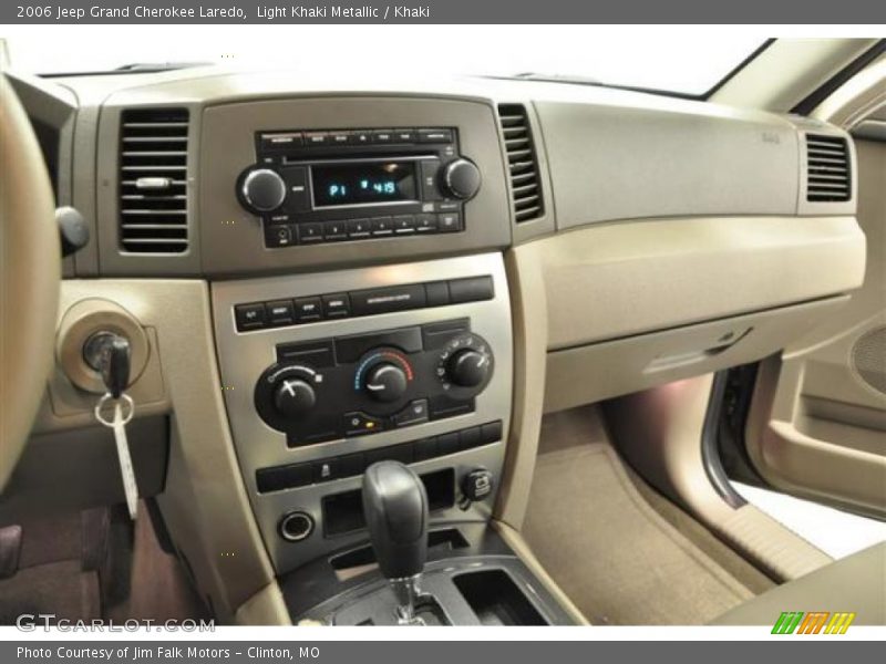 Light Khaki Metallic / Khaki 2006 Jeep Grand Cherokee Laredo