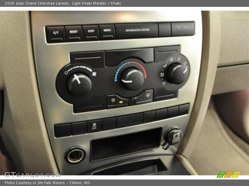 Light Khaki Metallic / Khaki 2006 Jeep Grand Cherokee Laredo