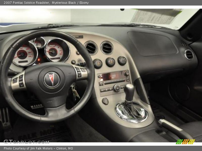 Mysterious Black / Ebony 2007 Pontiac Solstice Roadster