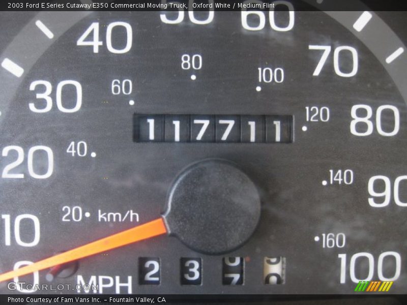 Oxford White / Medium Flint 2003 Ford E Series Cutaway E350 Commercial Moving Truck