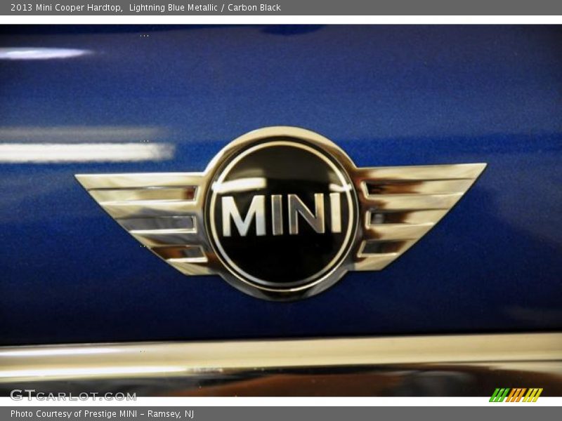 Lightning Blue Metallic / Carbon Black 2013 Mini Cooper Hardtop