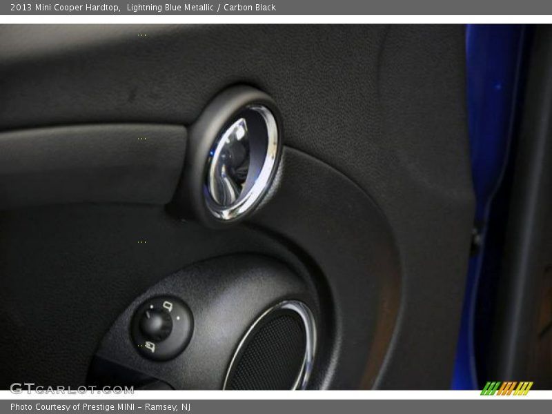 Lightning Blue Metallic / Carbon Black 2013 Mini Cooper Hardtop