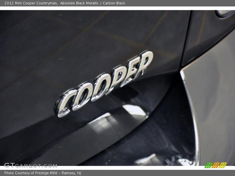 Absolute Black Metallic / Carbon Black 2012 Mini Cooper Countryman