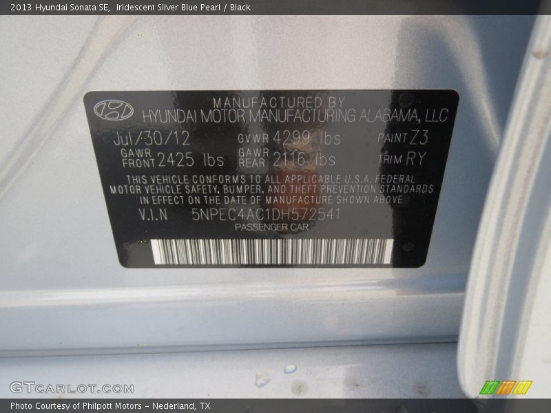 Iridescent Silver Blue Pearl / Black 2013 Hyundai Sonata SE